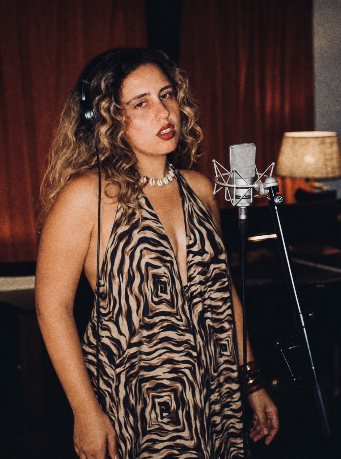 Aretha wearing the Felicéa Tiger Vessels dress